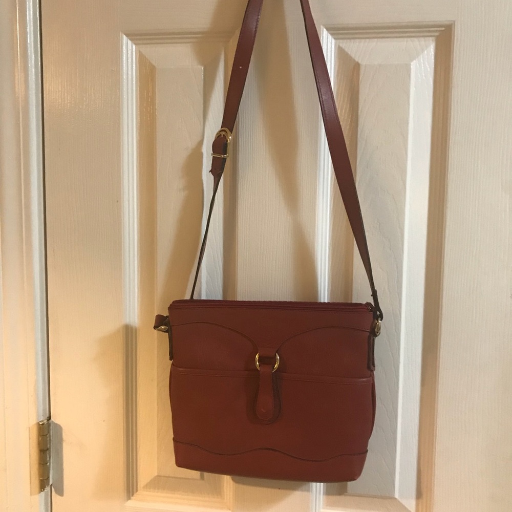 Great condition purse